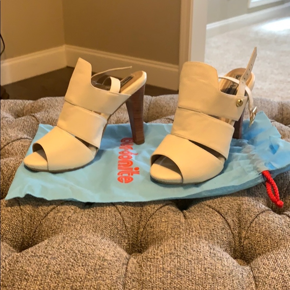 Women’s Heels